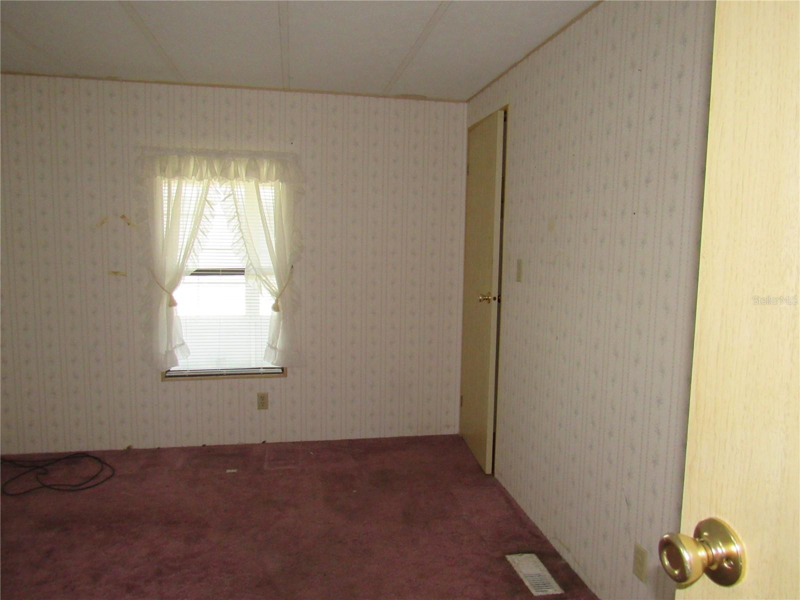 Image 26 of 36 For 13178 47th Court