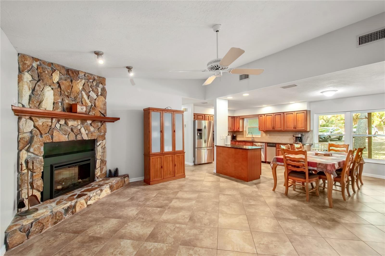 Image 18 of 51 For 3005 160th Lane Road