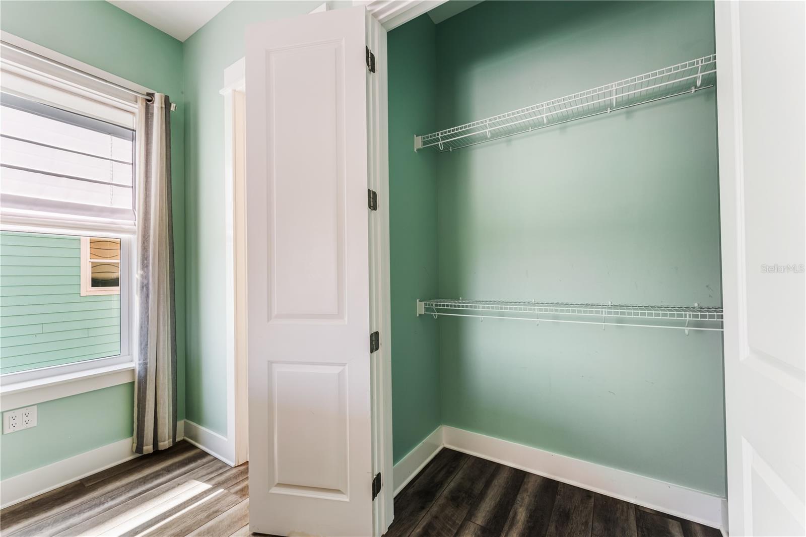 Image 28 of 100 For 469 Haven Road