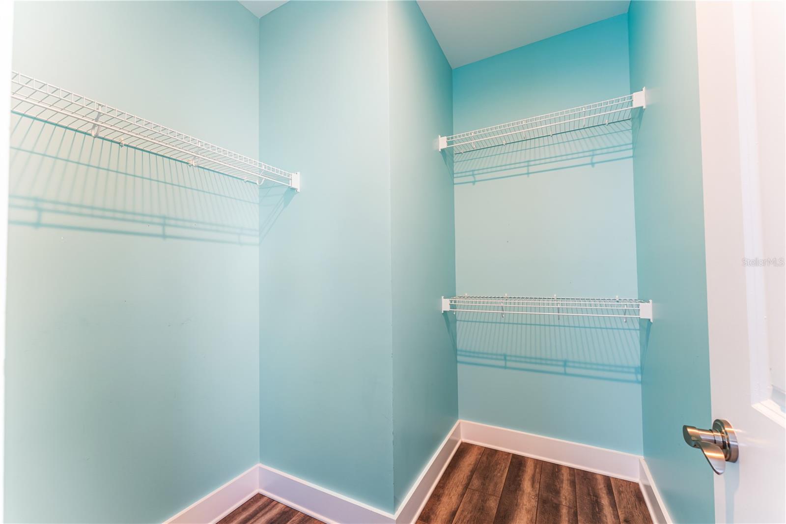 Image 61 of 100 For 469 Haven Road