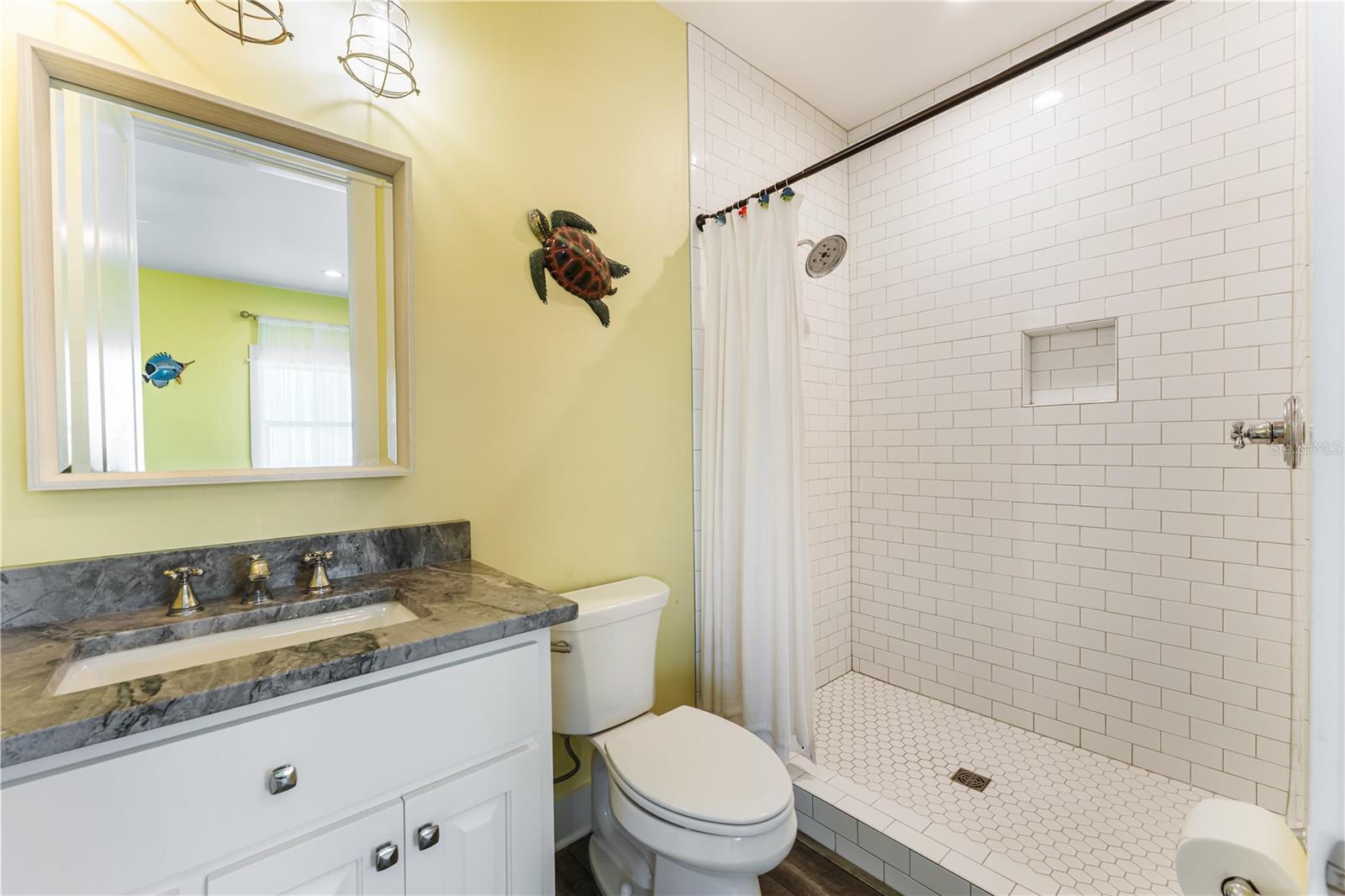 Image 83 of 100 For 469 Haven Road