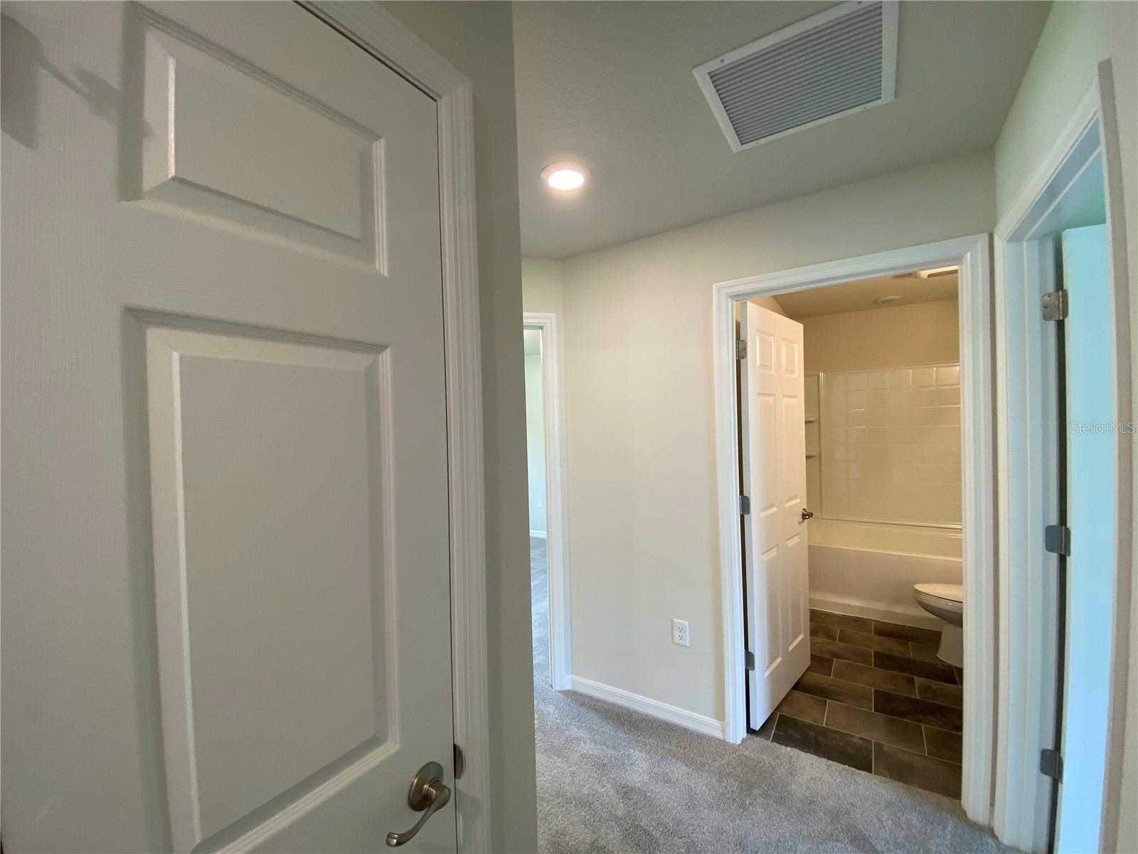 Image 24 of 29 For 8180 Wakefield Drive