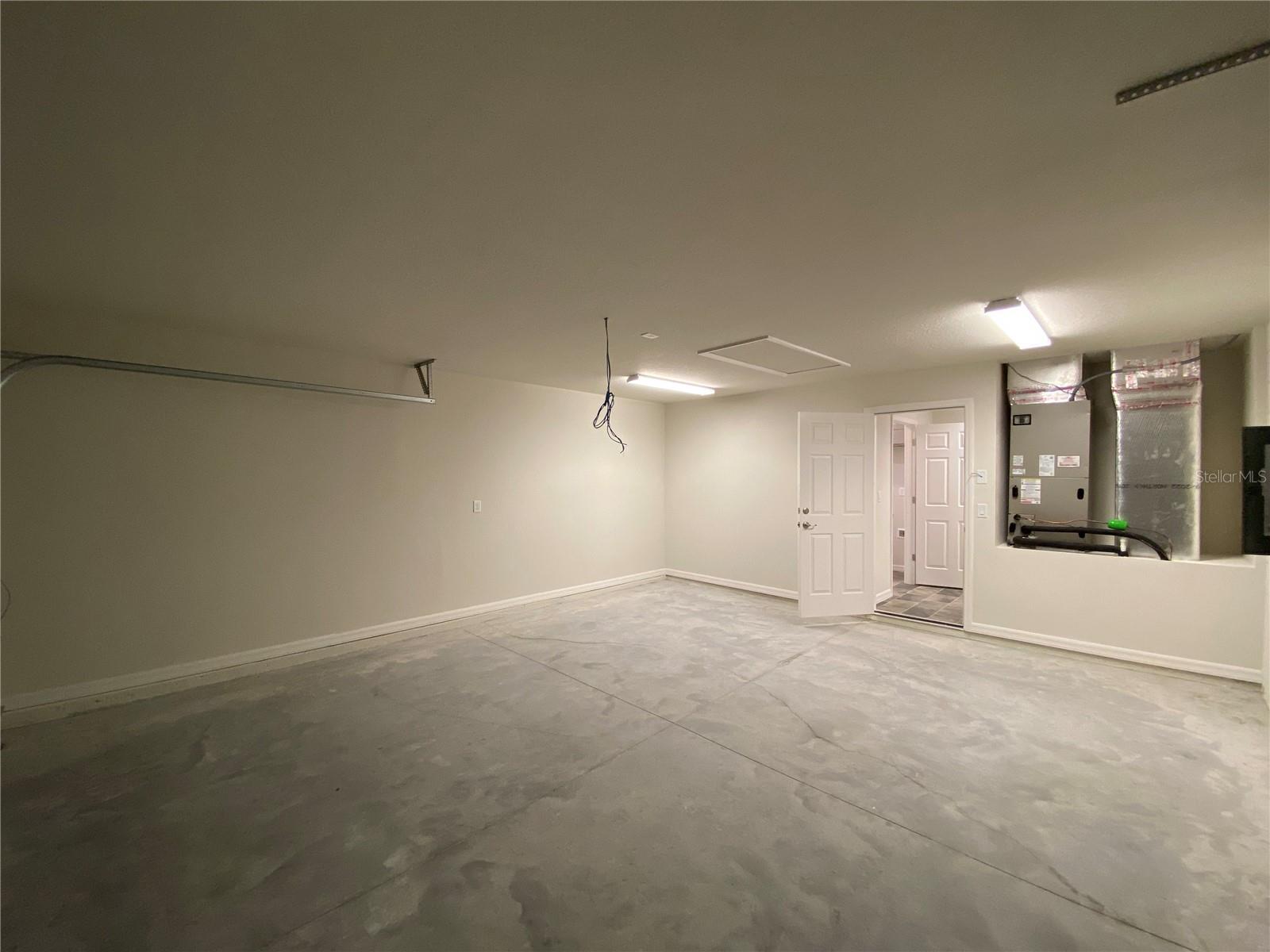 Image 26 of 29 For 8180 Wakefield Drive