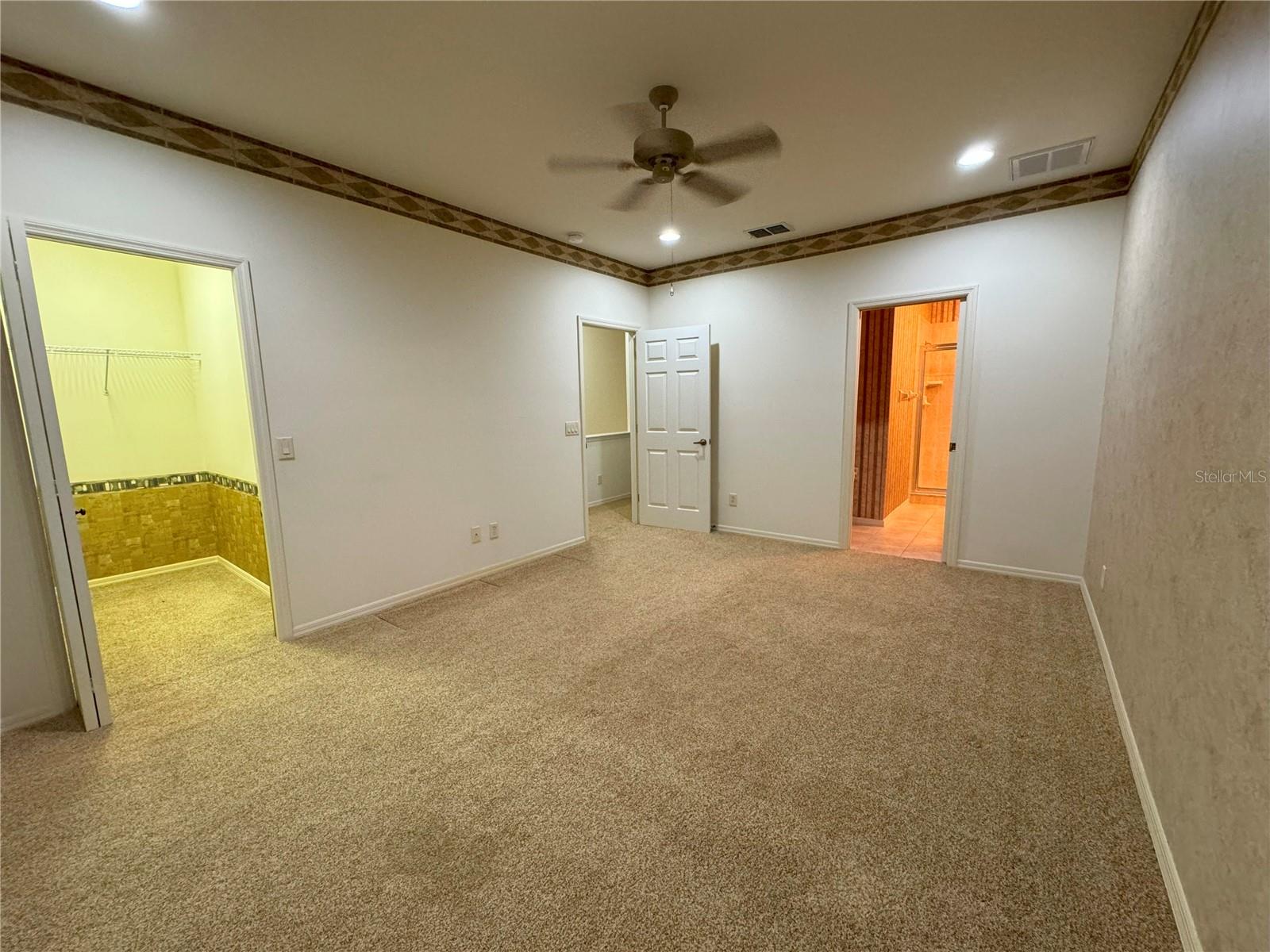 Image 17 of 46 For 1707 Spring Meadow Loop