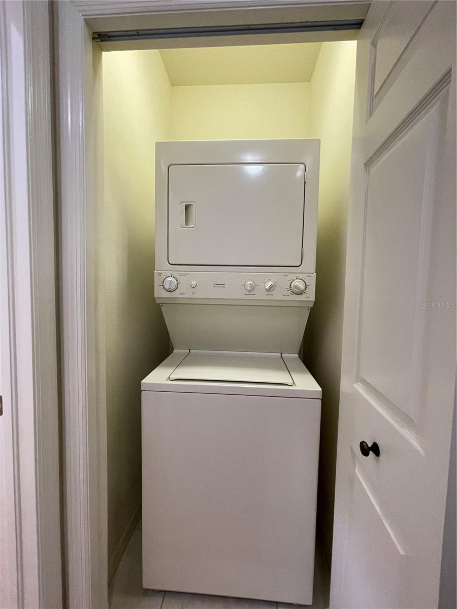 Image 22 of 46 For 1707 Spring Meadow Loop