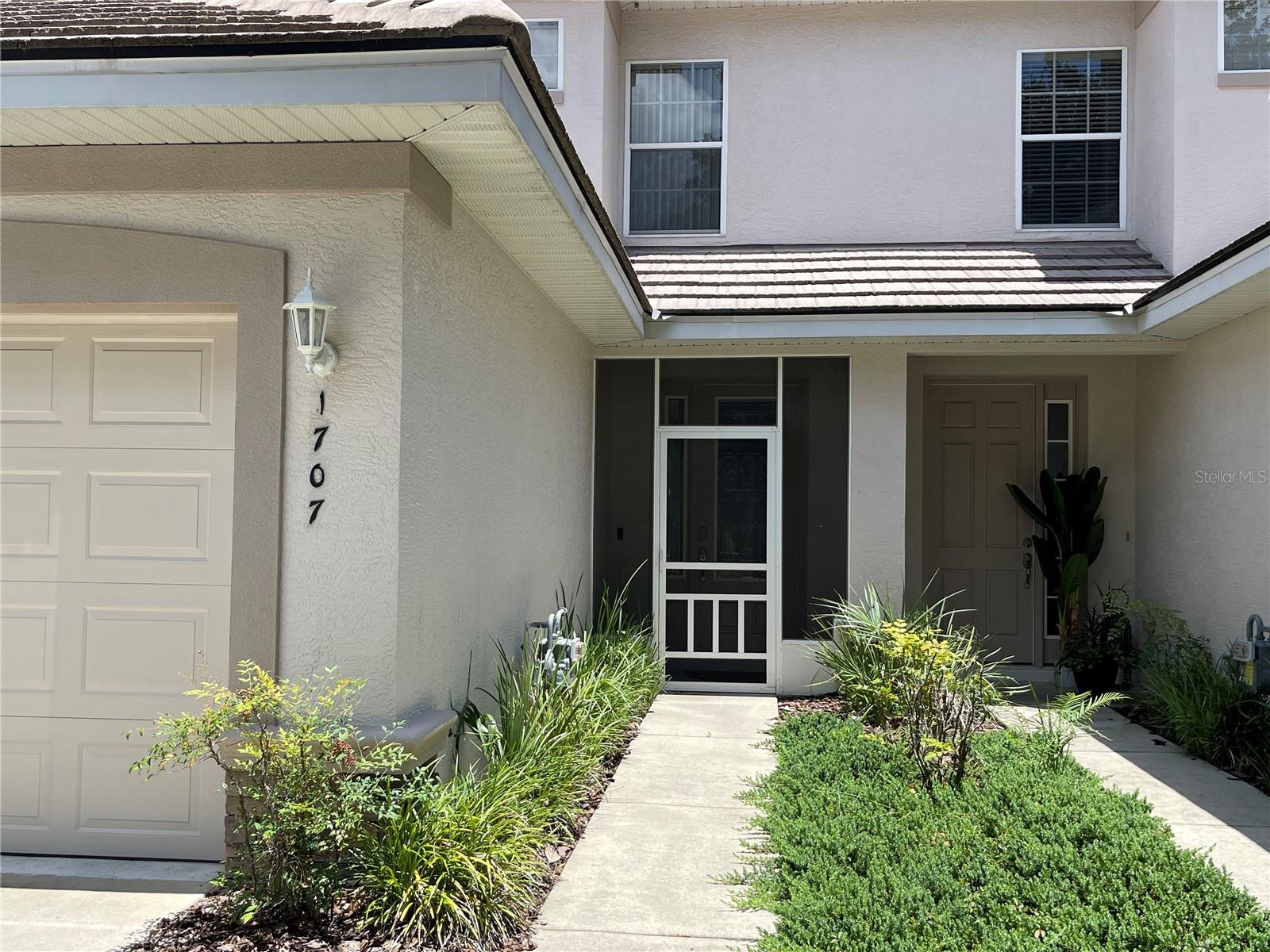 Image 3 of 46 For 1707 Spring Meadow Loop