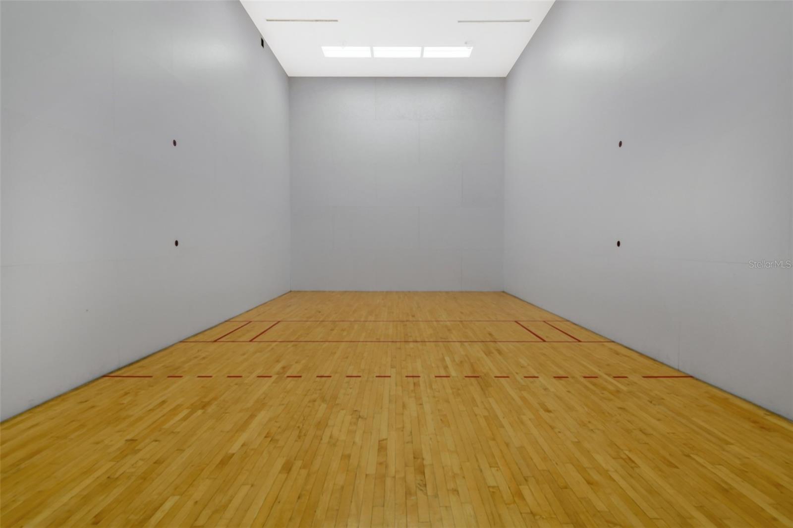 Image 38 of 46 For 1707 Spring Meadow Loop