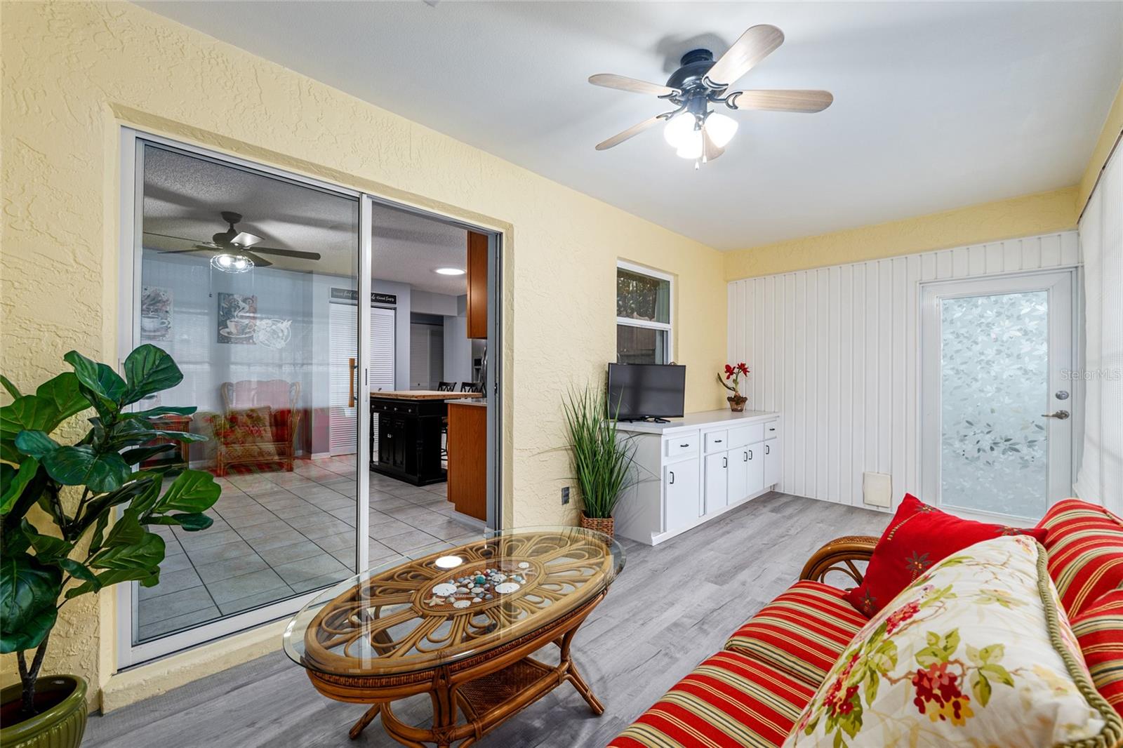 Image 48 of 64 For 9770 97th Place