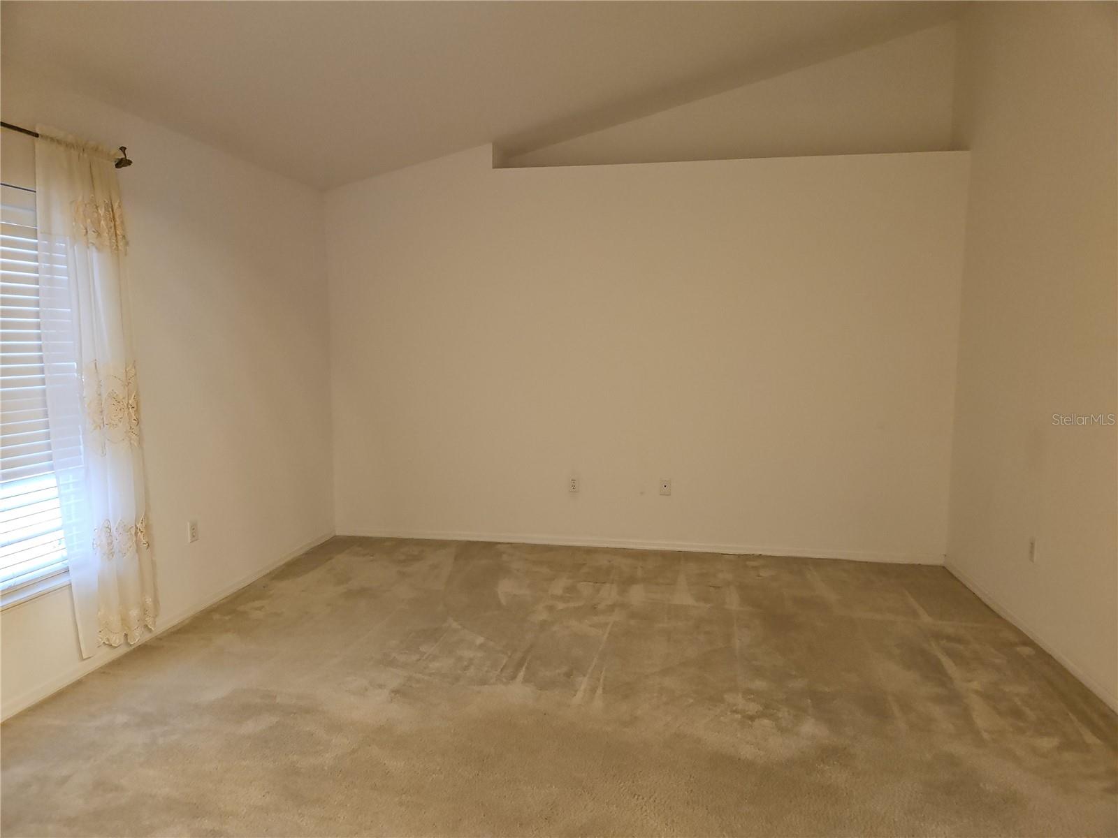 Image 16 of 20 For 6925 Hemlock Road