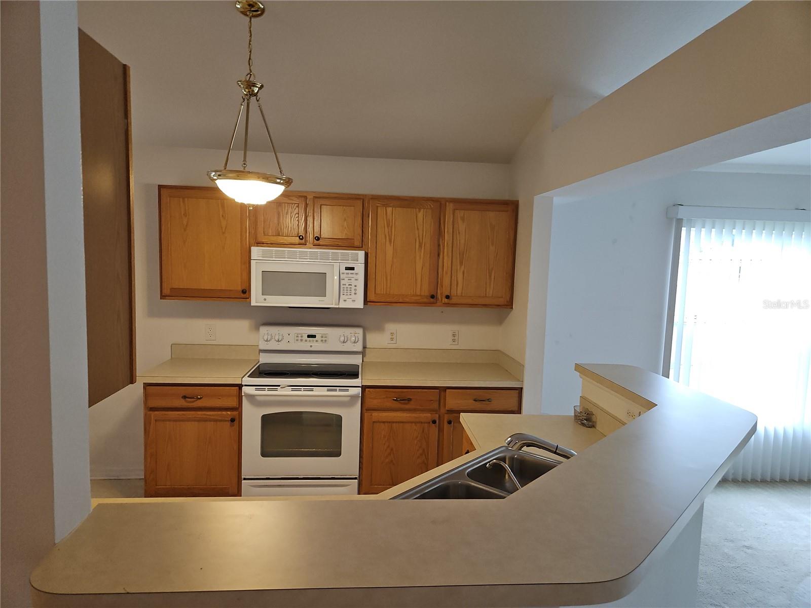 Image 6 of 20 For 6925 Hemlock Road