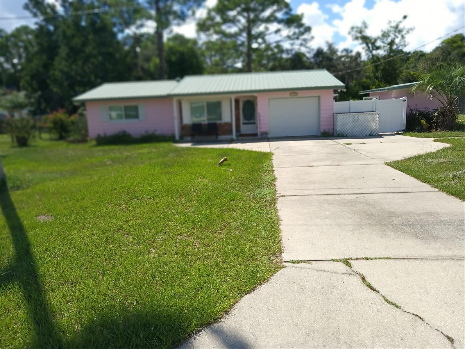 Details for 12370 138 Avenue, OCKLAWAHA, FL 32179
