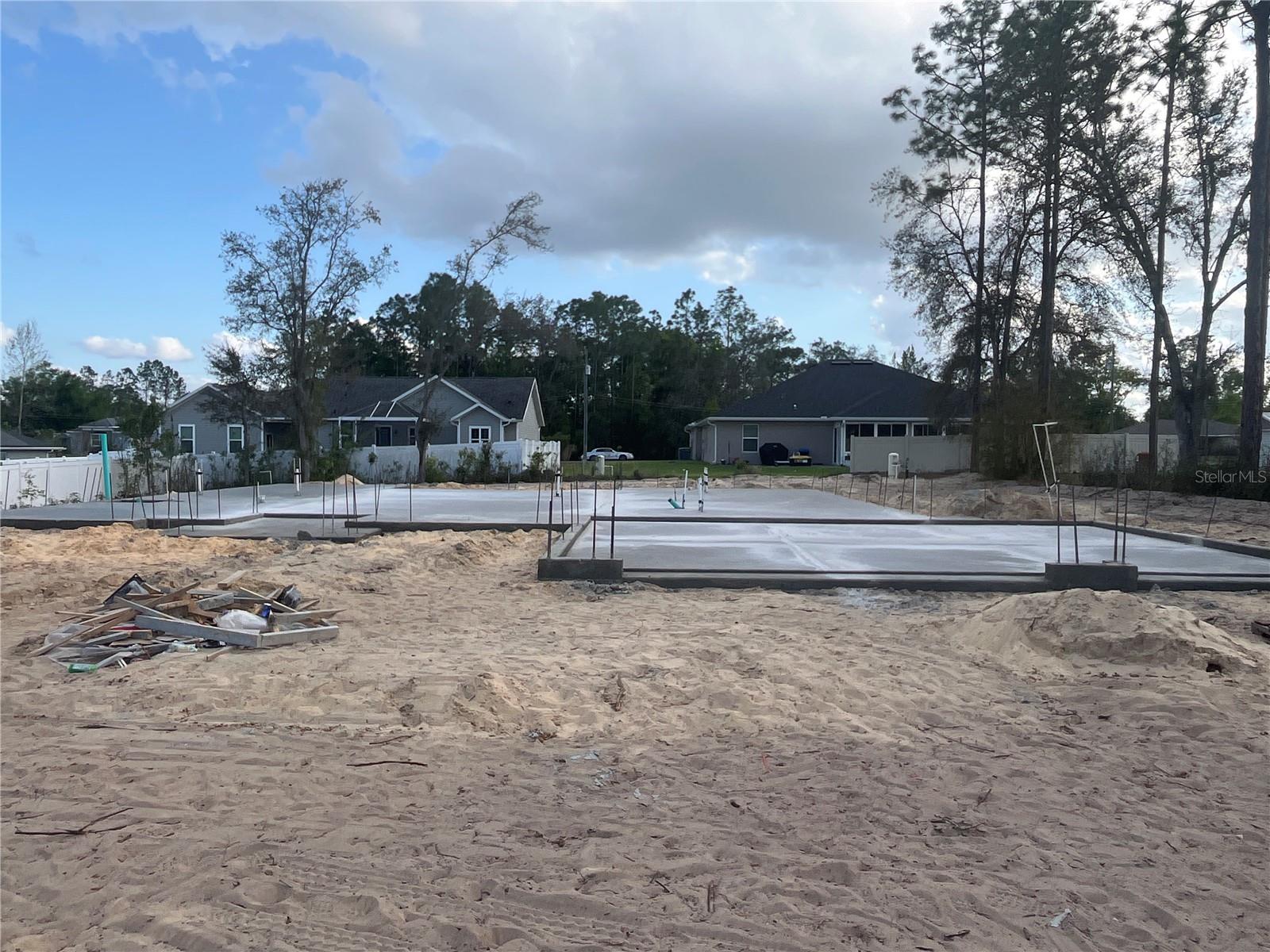 Image 3 of 6 For 8824 161 Place