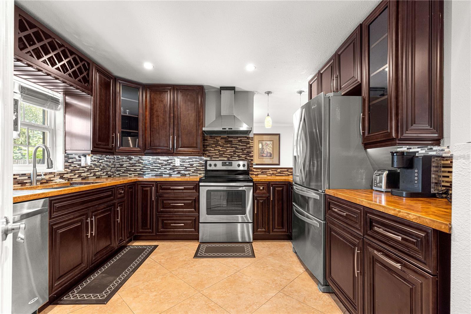 Image 4 of 12 For 126 41st Avenue