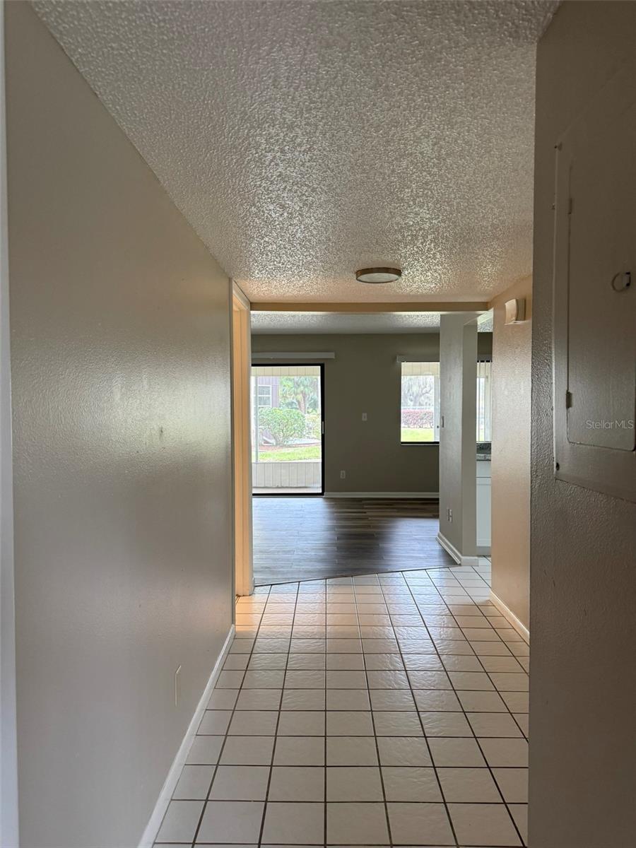 Image 8 of 18 For 737 Midway Drive A