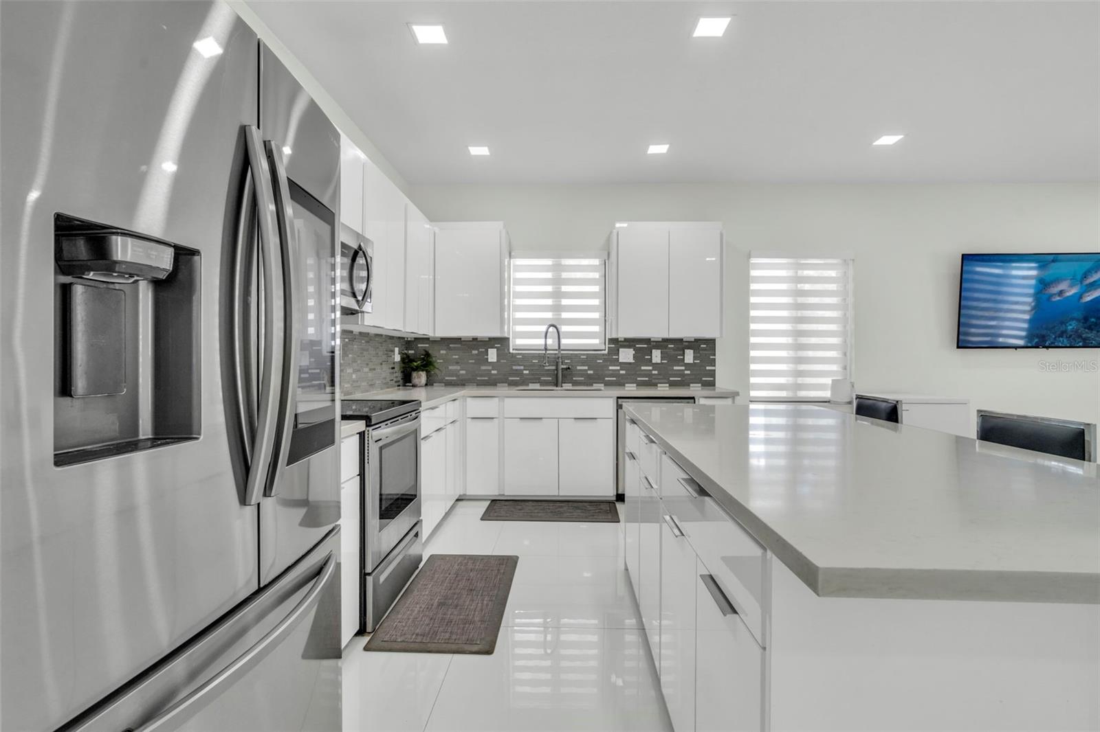 Image 13 of 66 For 21301 132nd Court