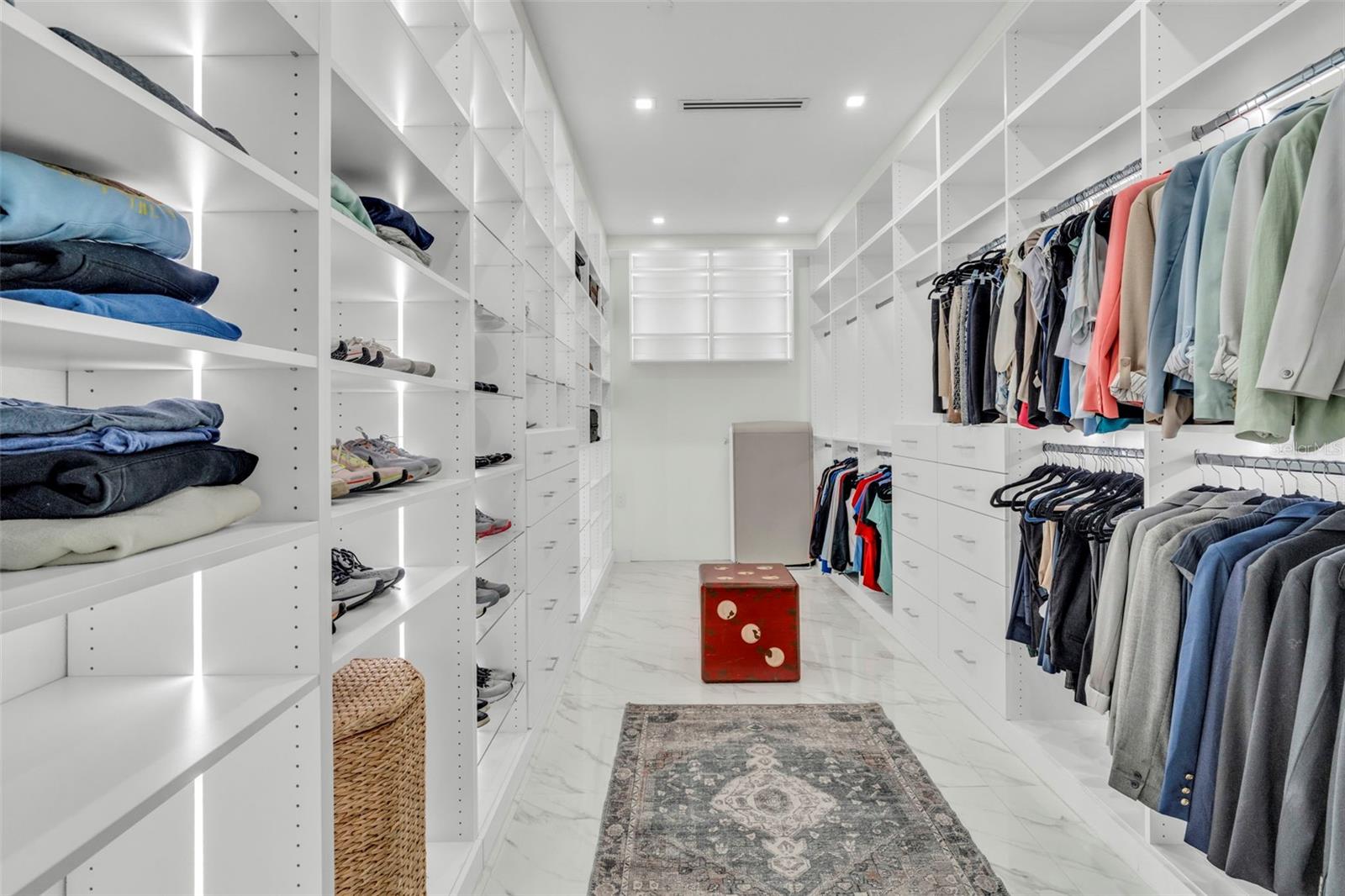 Image 24 of 66 For 21301 132nd Court