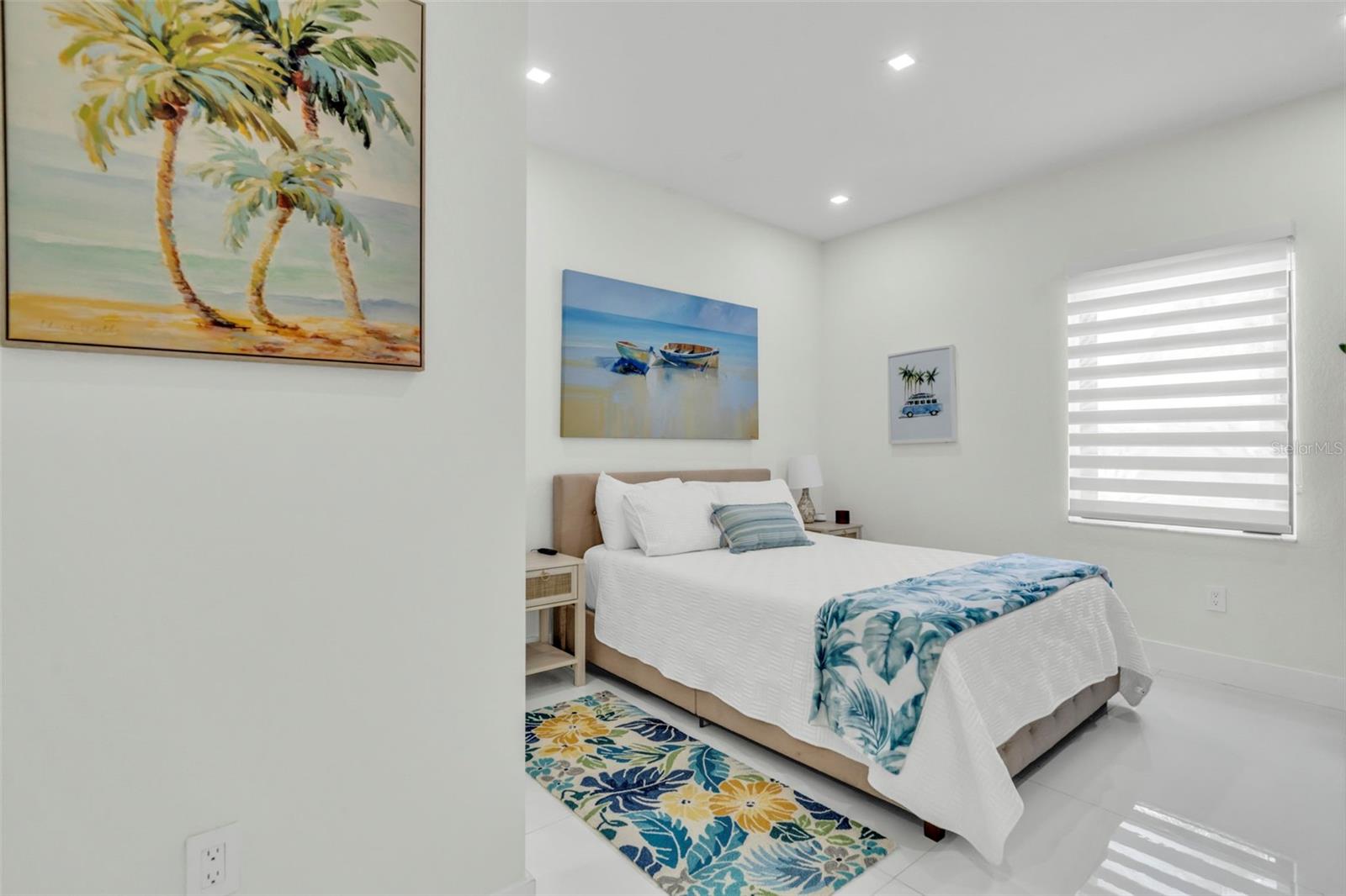 Image 27 of 66 For 21301 132nd Court