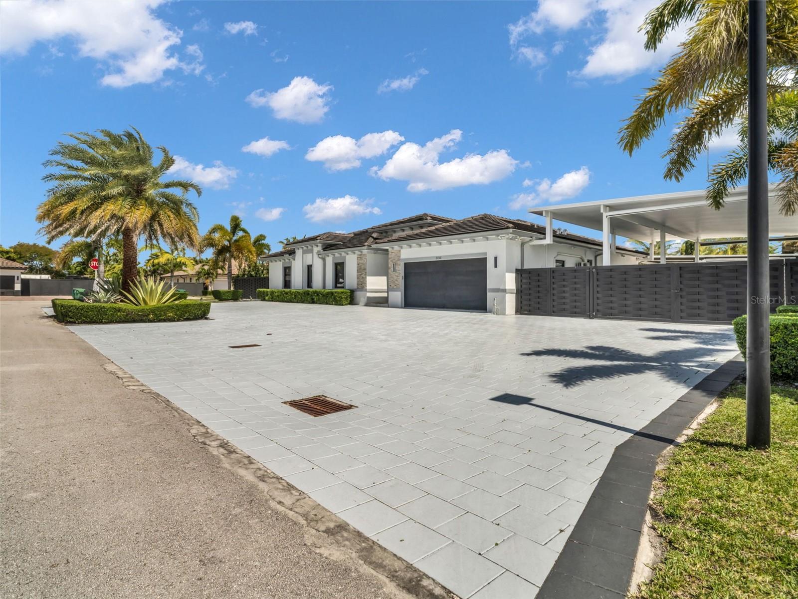 Image 4 of 66 For 21301 132nd Court