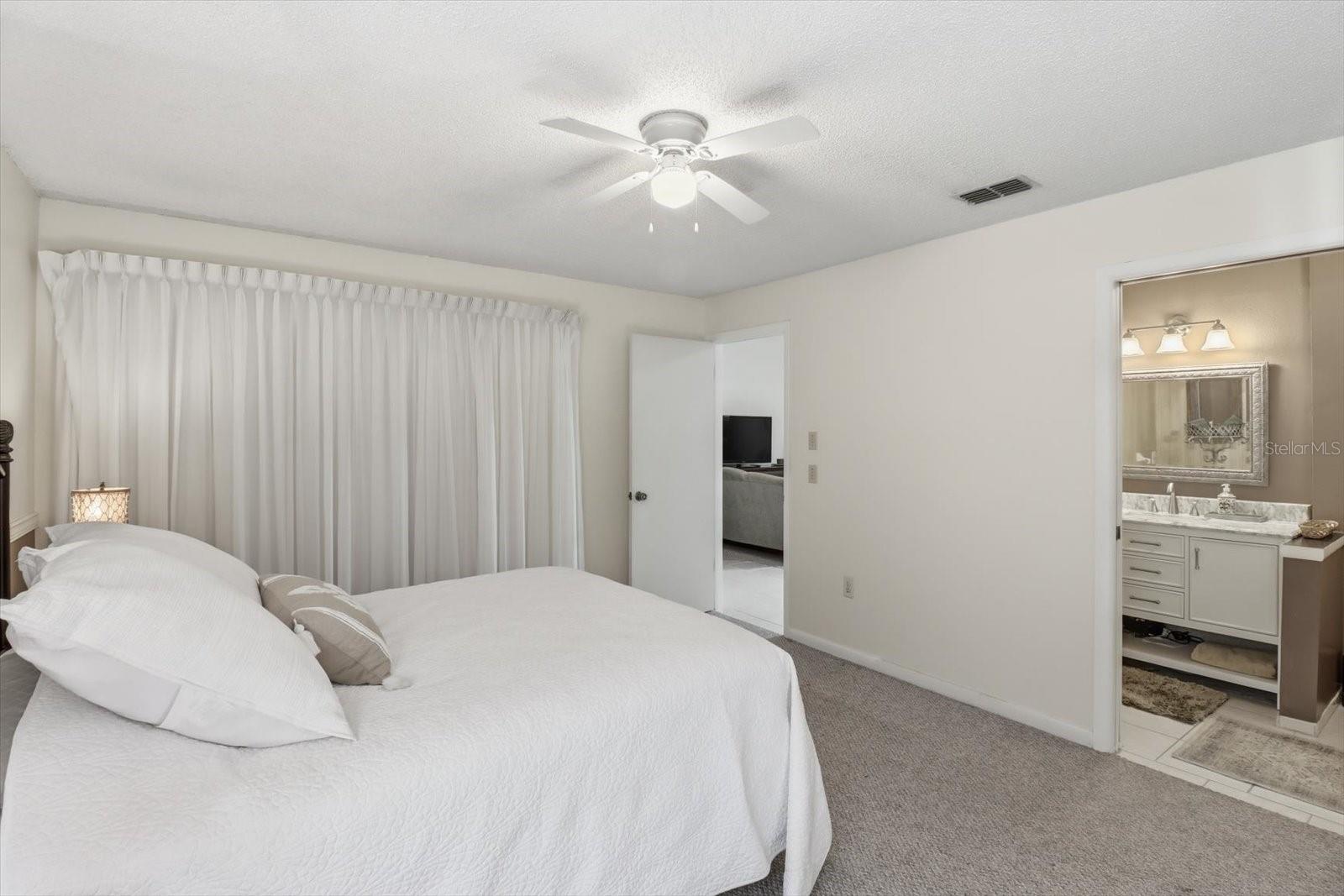 Image 16 of 39 For 8326 Earl Loop