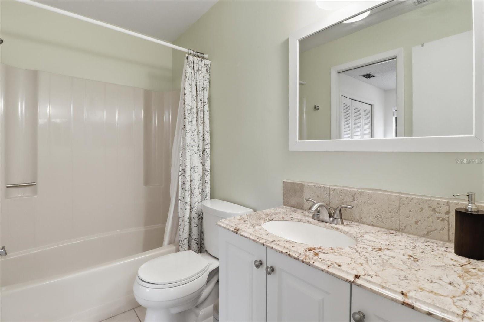 Image 20 of 39 For 8326 Earl Loop