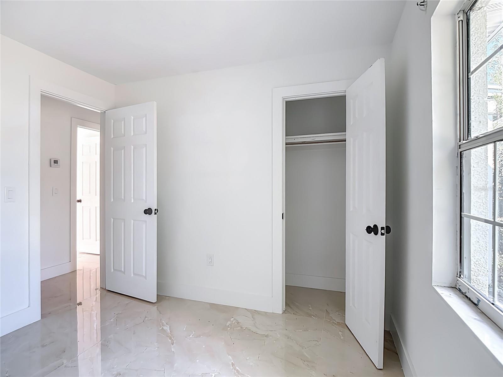 Image 11 of 41 For 201 Valencia Drive