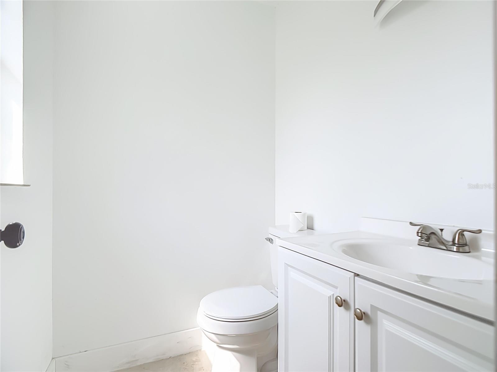 Image 22 of 41 For 201 Valencia Drive