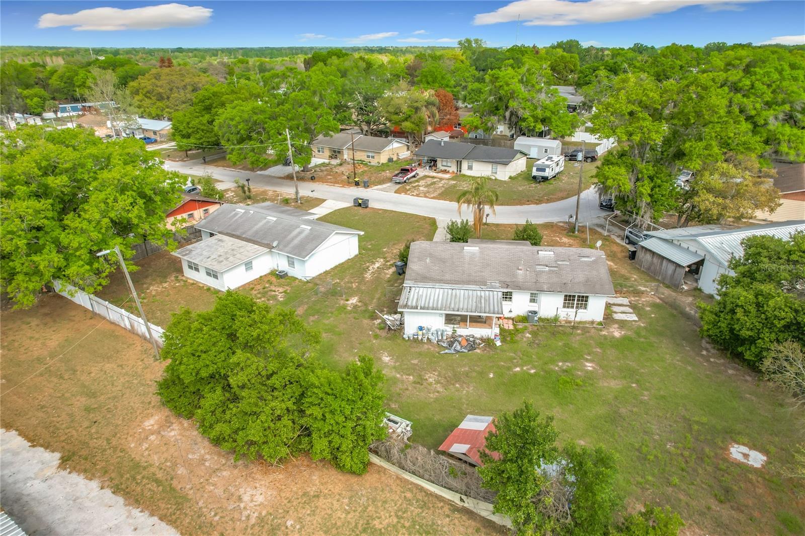 Image 34 of 41 For 201 Valencia Drive