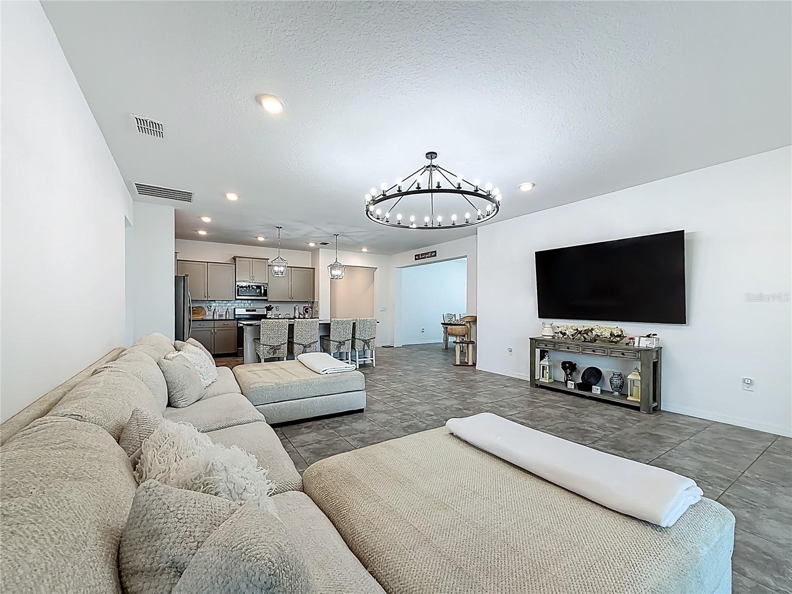 Image 13 of 43 For 7429 61st Street