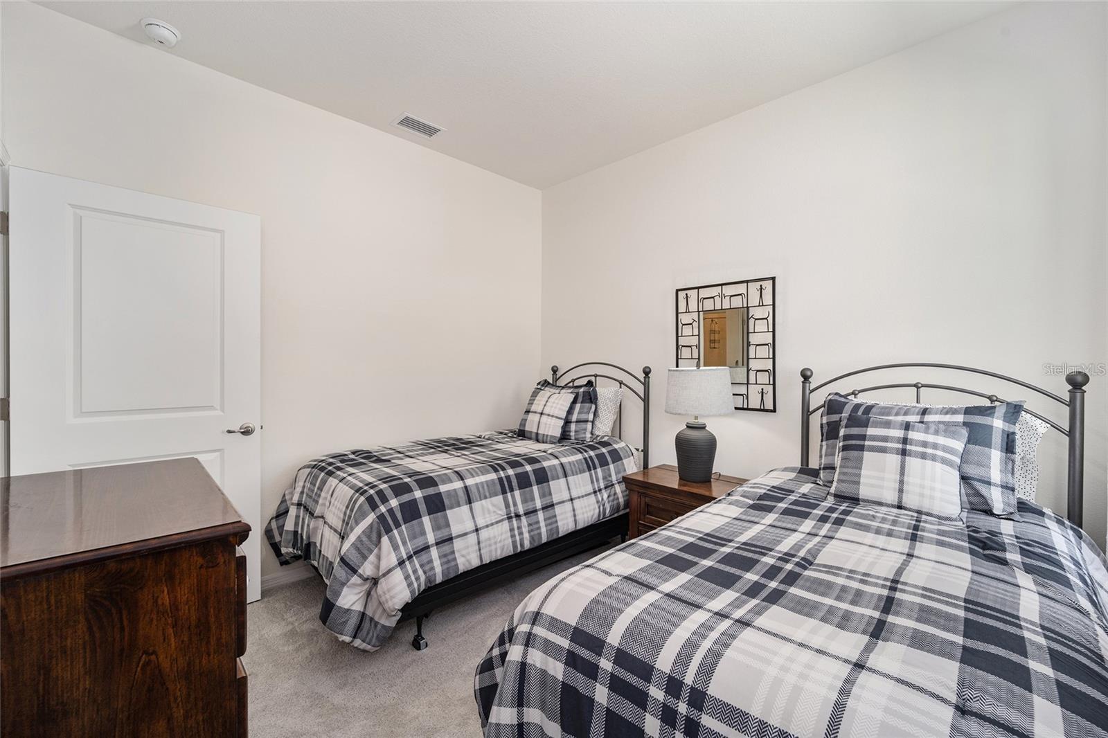 Image 33 of 40 For 5430 46th Lane