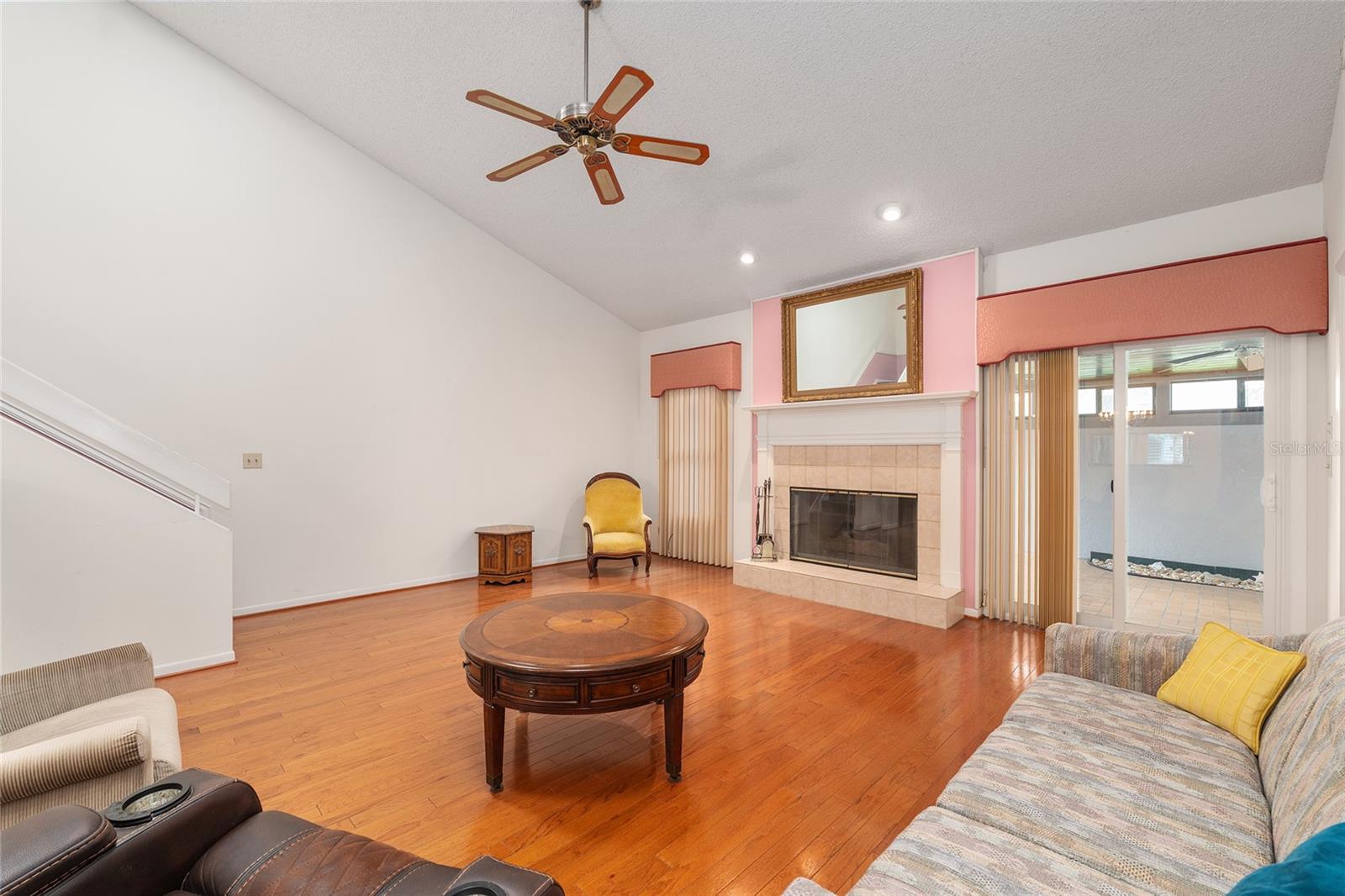 Image 14 of 62 For 2064 37th Court Circle