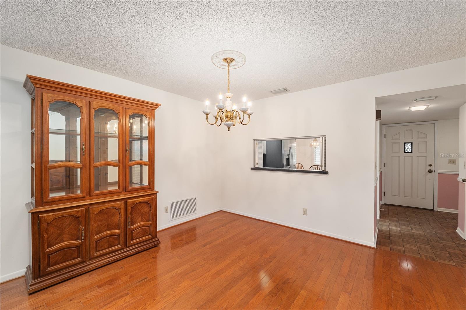 Image 15 of 62 For 2064 37th Court Circle