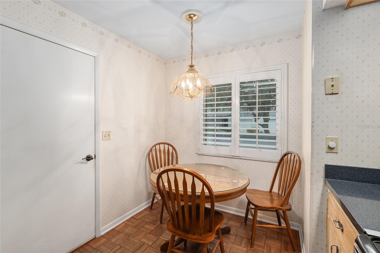 Image 27 of 62 For 2064 37th Court Circle