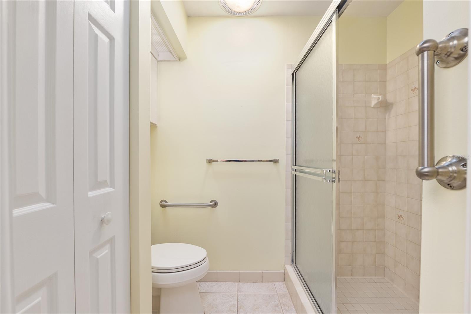 Image 36 of 62 For 2064 37th Court Circle