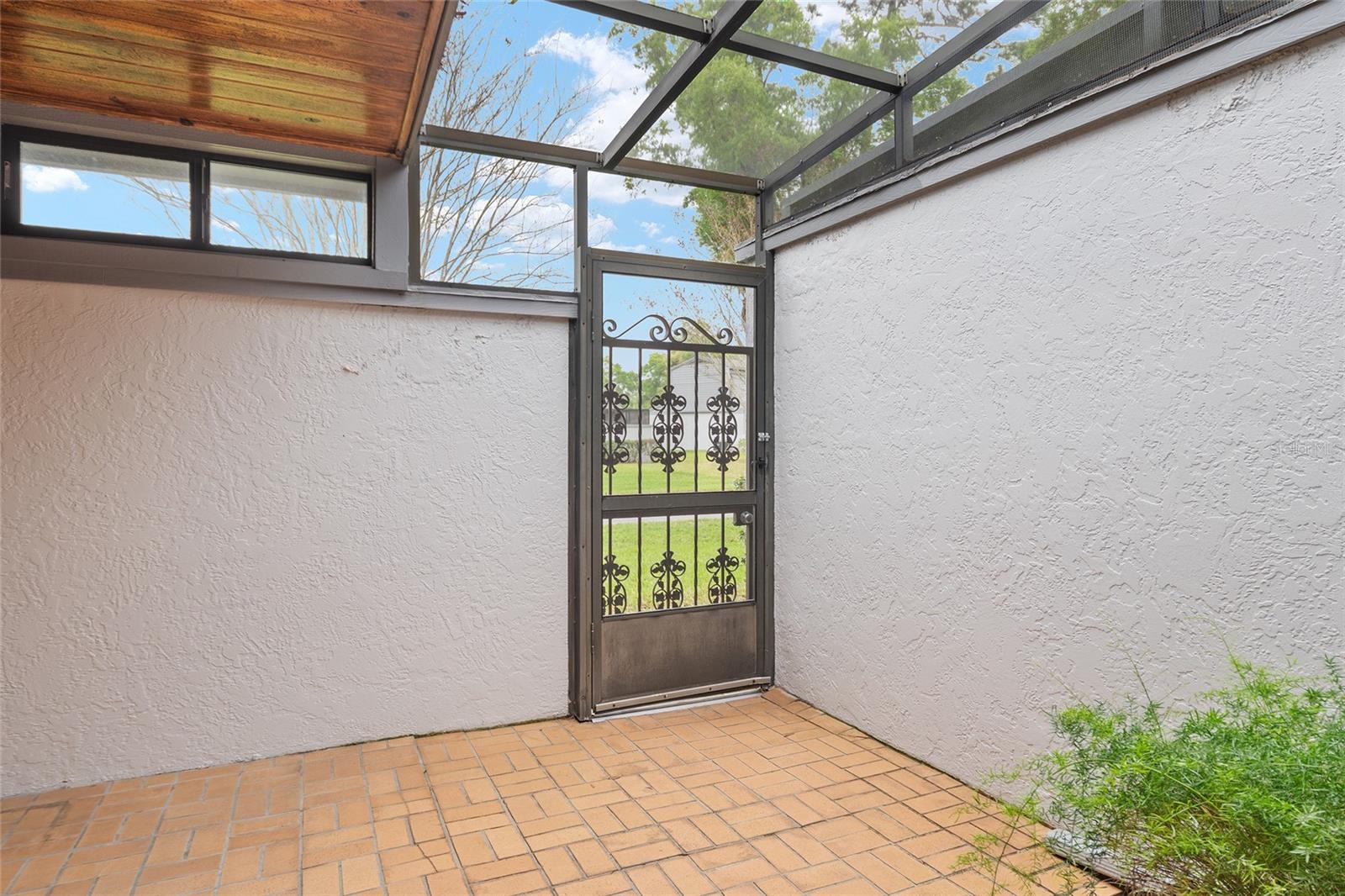 Image 54 of 62 For 2064 37th Court Circle