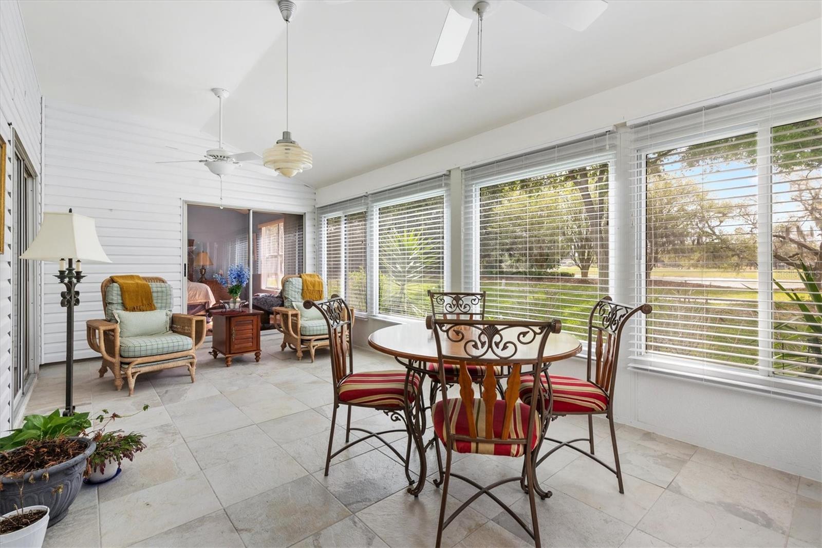 Image 15 of 16 For 711 Agua Way