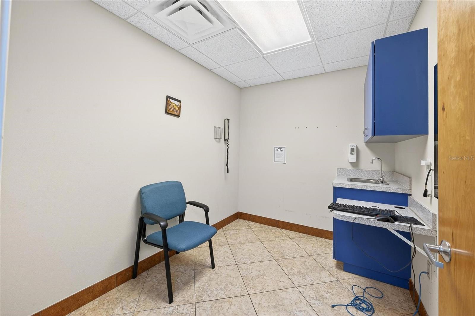 Image 13 of 24 For 501 North Boulevard