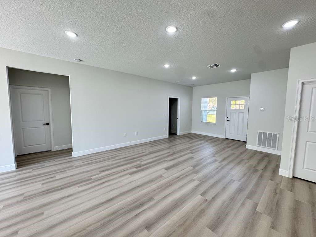 Image 15 of 55 For 8902 135th Street