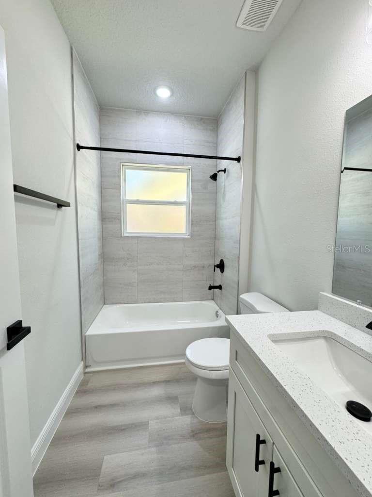 Image 38 of 55 For 8902 135th Street