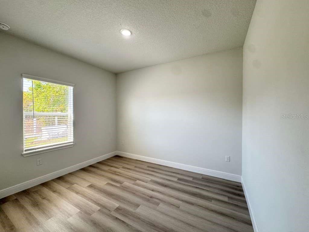 Image 40 of 55 For 8902 135th Street