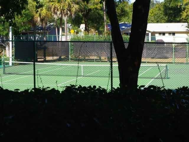 Image 21 of 24 For 11602 75th Circle