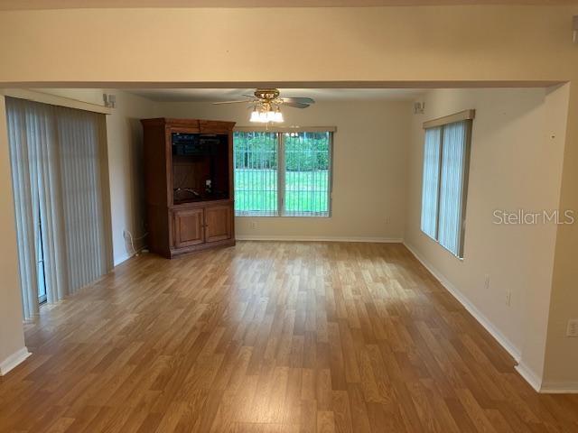 Image 6 of 24 For 11602 75th Circle