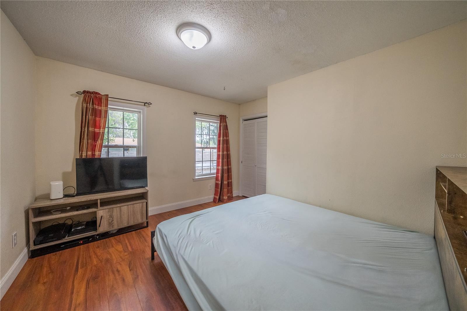 Image 23 of 57 For 12 Spring Lake Way