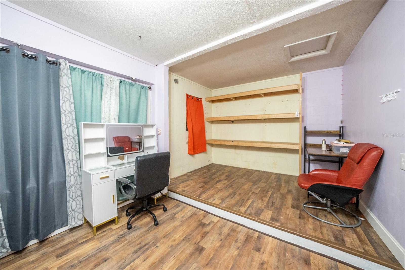 Image 32 of 57 For 12 Spring Lake Way