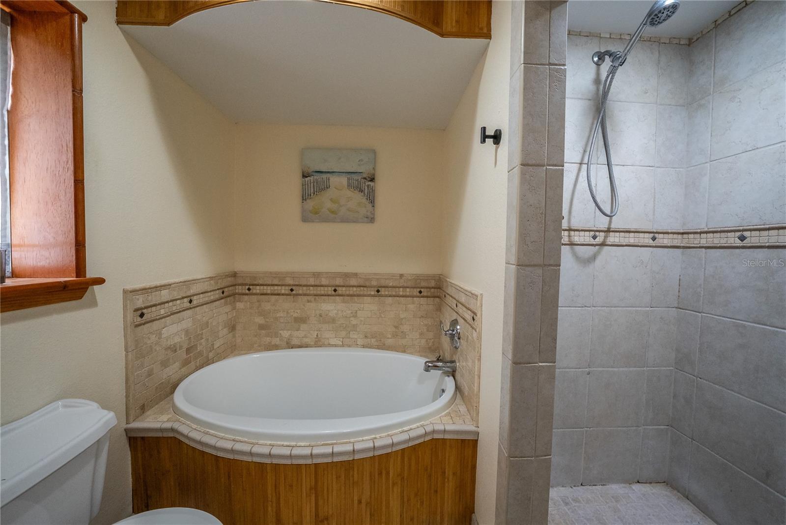 Image 39 of 57 For 12 Spring Lake Way