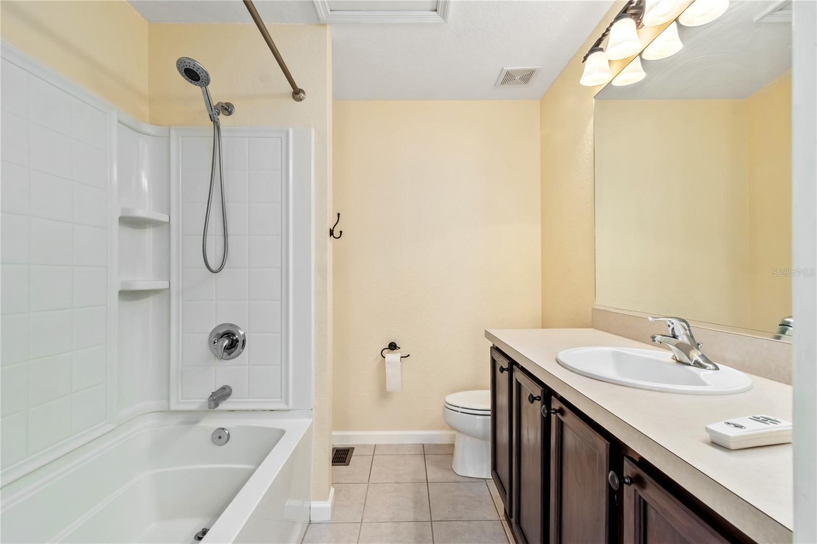 Image 25 of 40 For 4814 44th Circle