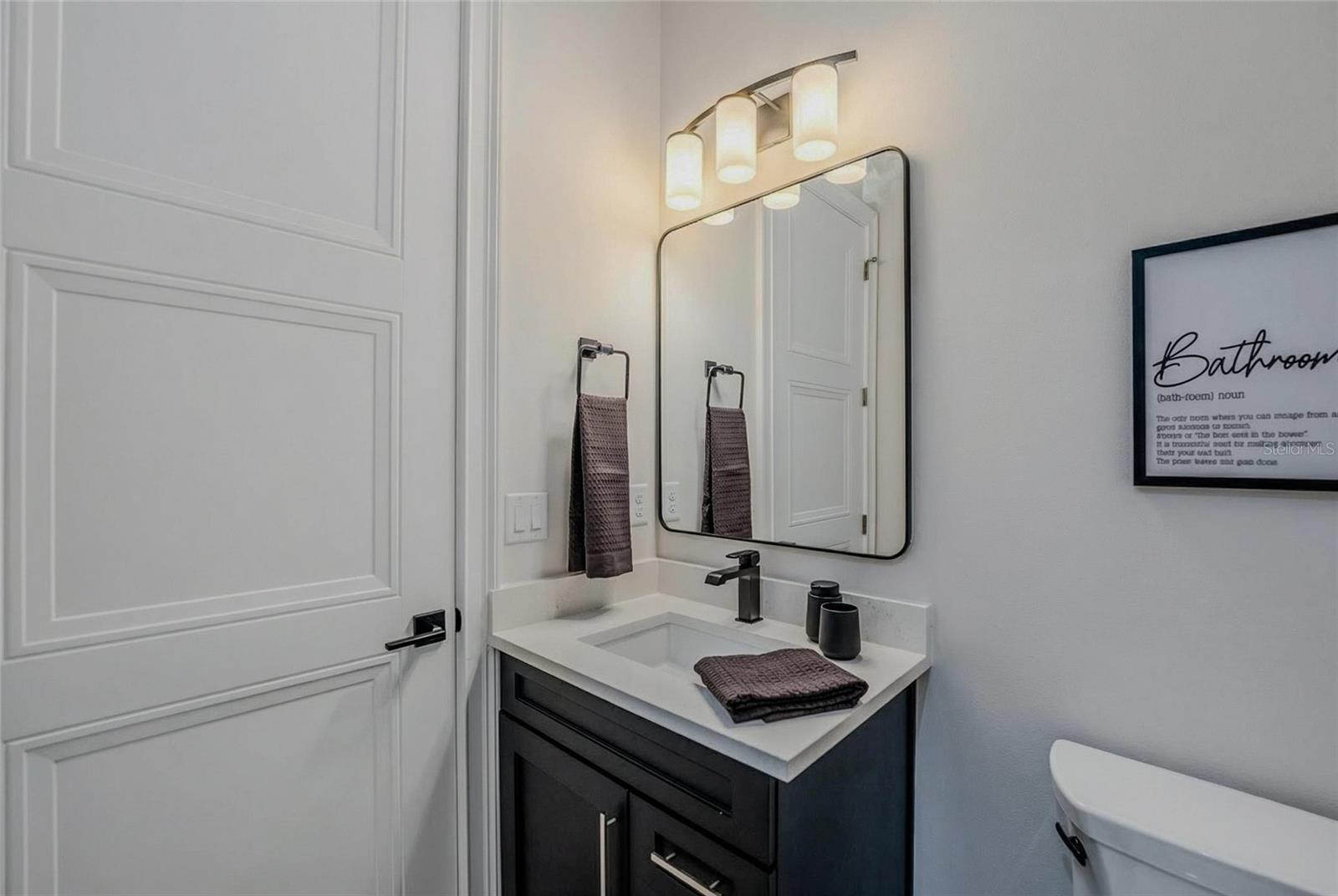 Image 20 of 39 For 129 Watula Avenue