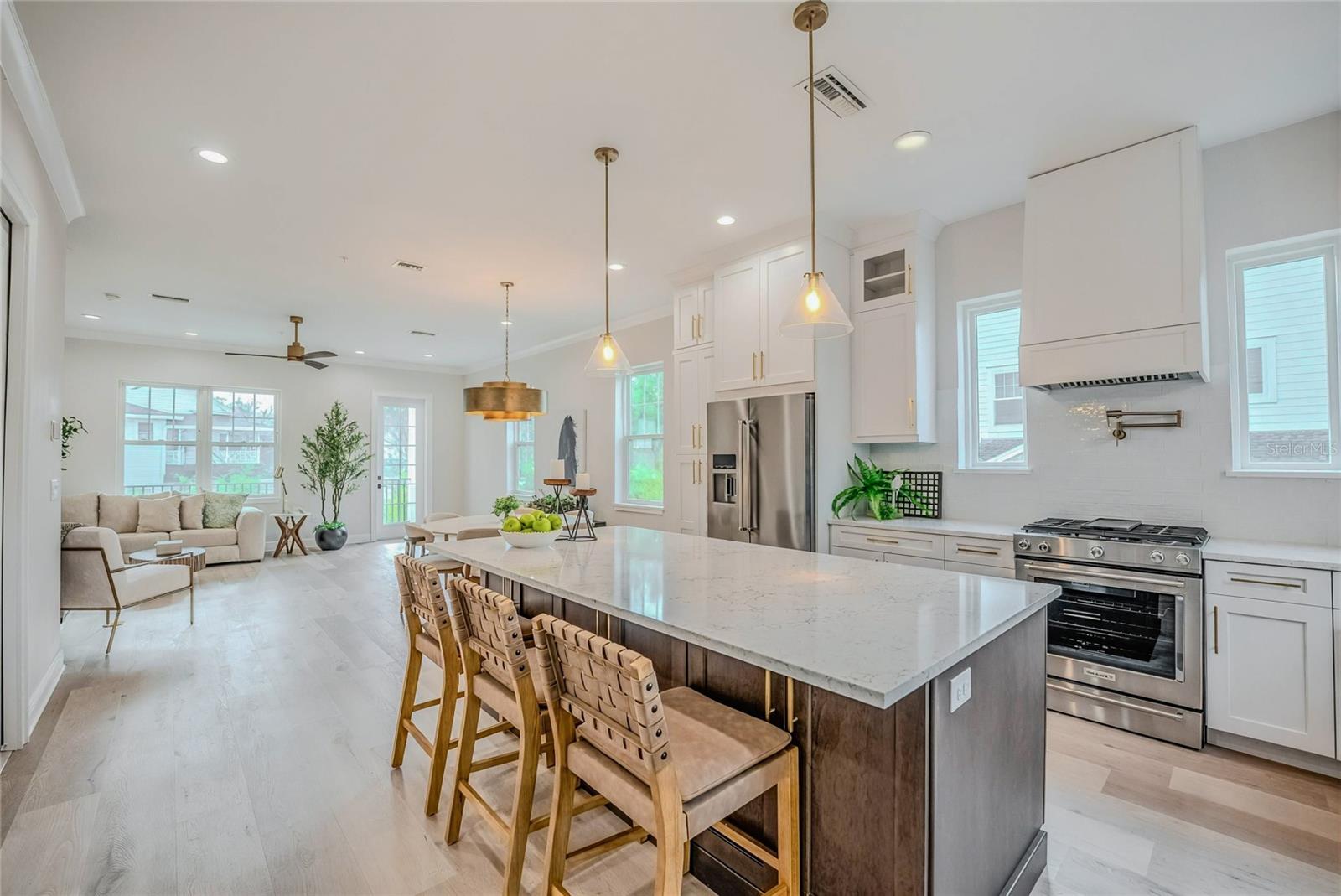 Image 3 of 39 For 129 Watula Avenue