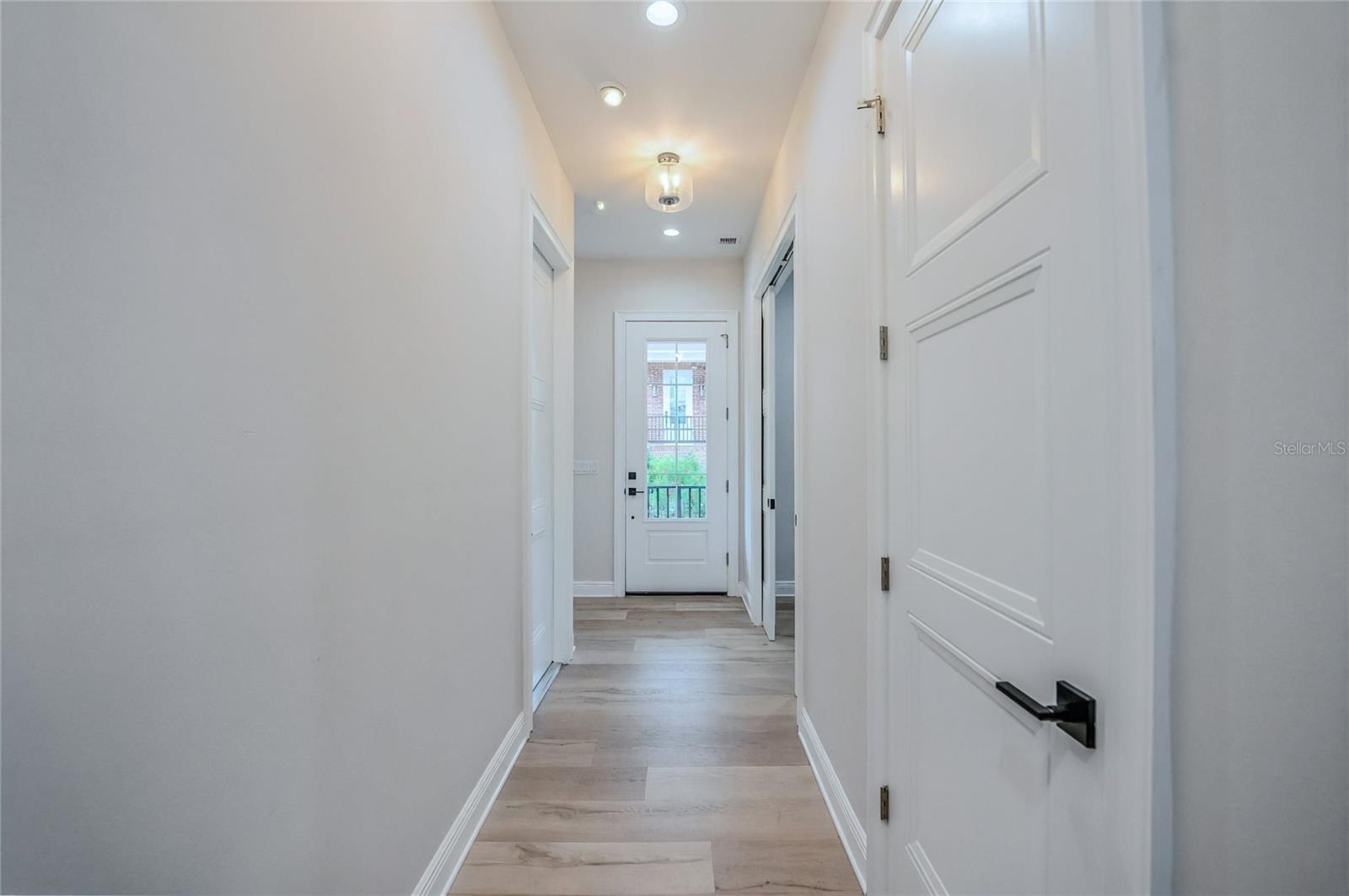 Image 33 of 39 For 129 Watula Avenue