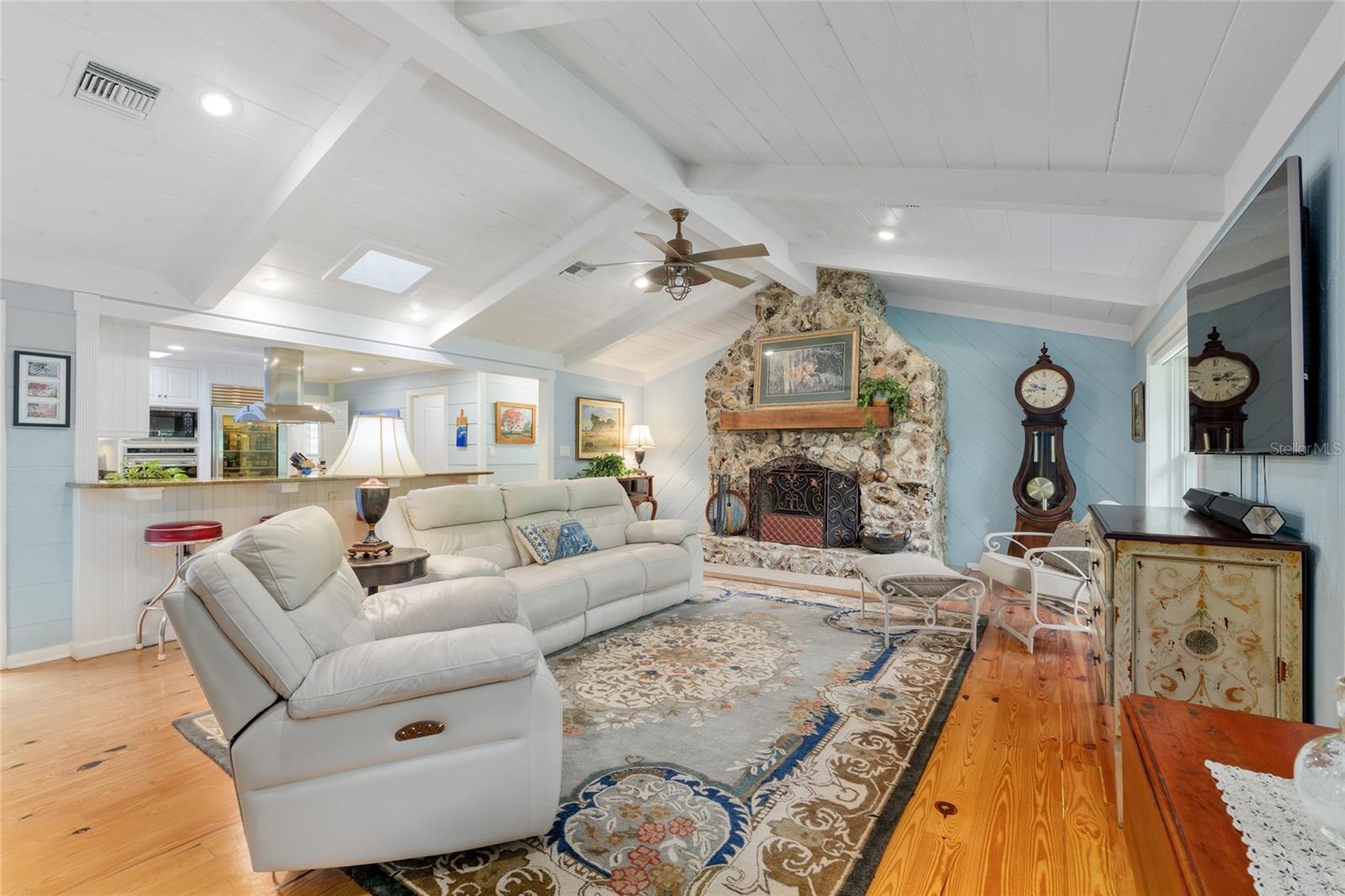 Image 10 of 98 For 400 90th Street