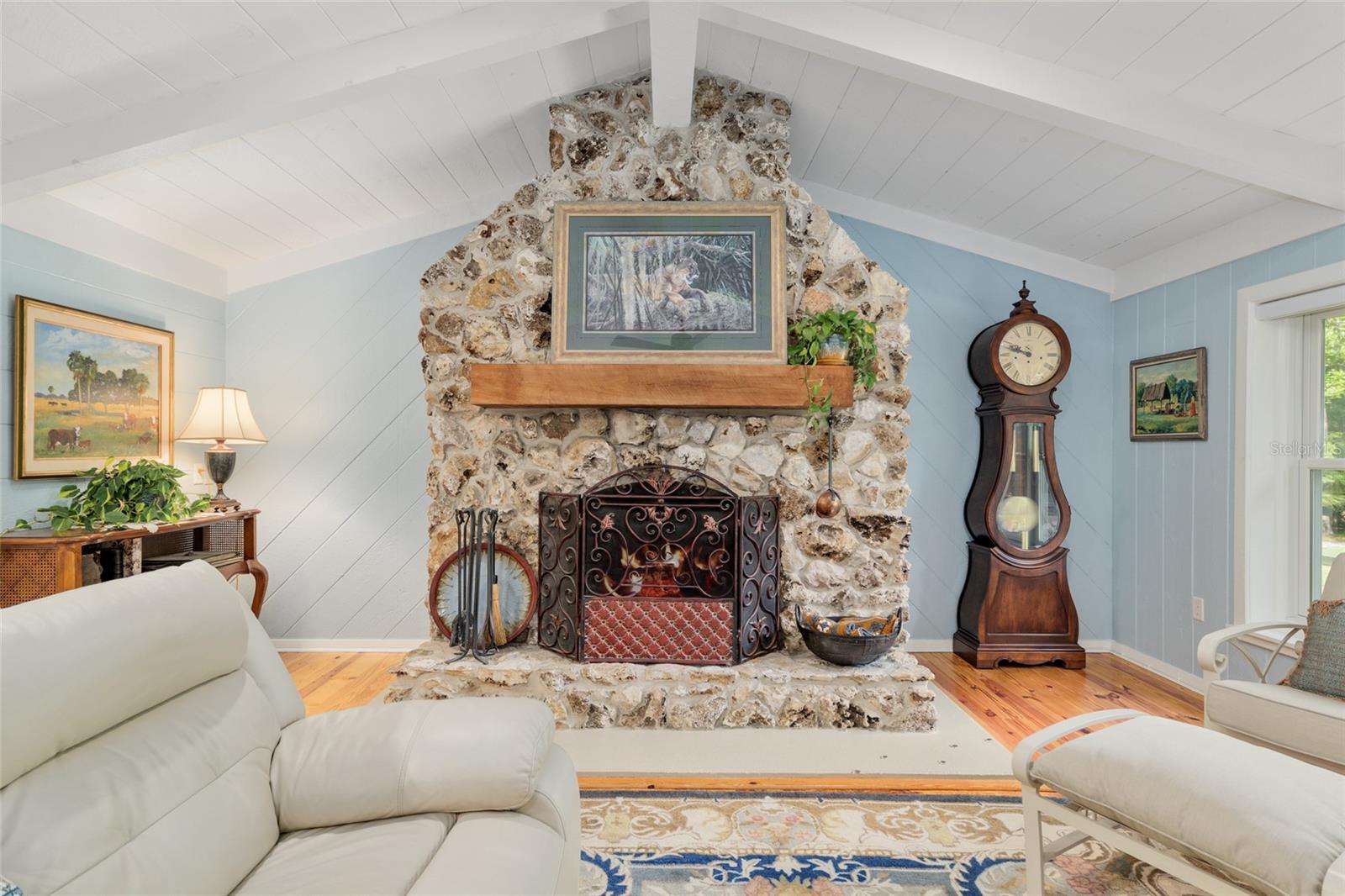 Image 12 of 98 For 400 90th Street